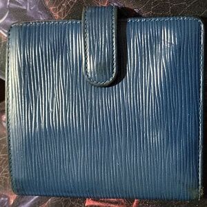 Louis Vuitton Epi Authentic wallet Eclectic Blue GUC